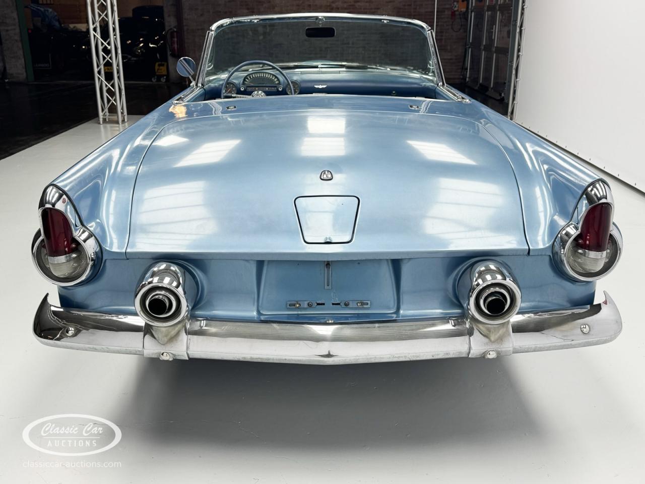 1955 Ford Thunderbird