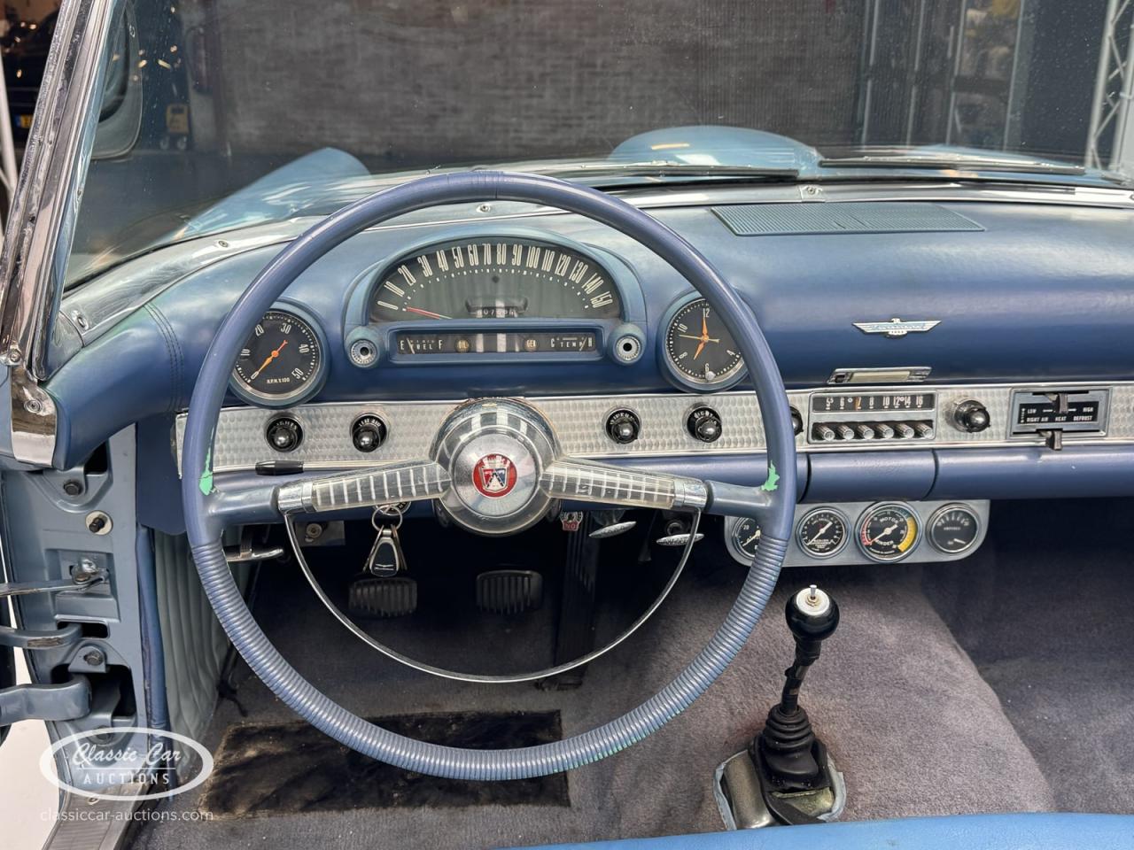 1955 Ford Thunderbird
