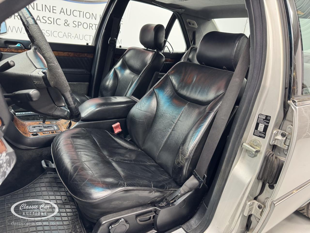 1992 Mercedes - Benz 300