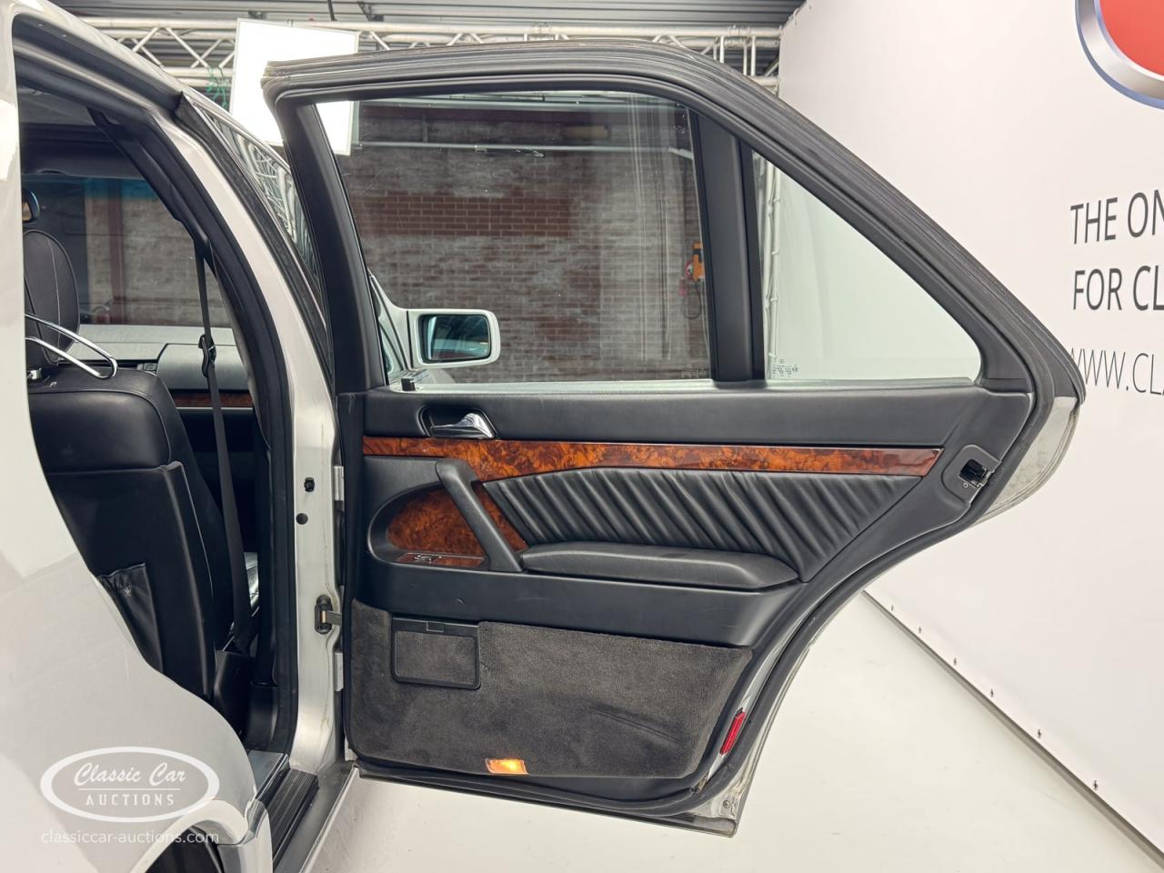 1992 Mercedes - Benz 300