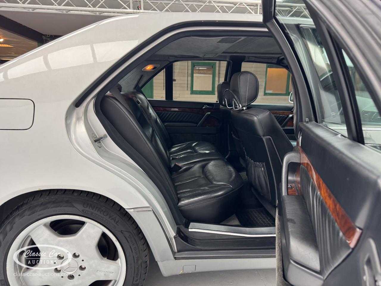 1992 Mercedes - Benz 300