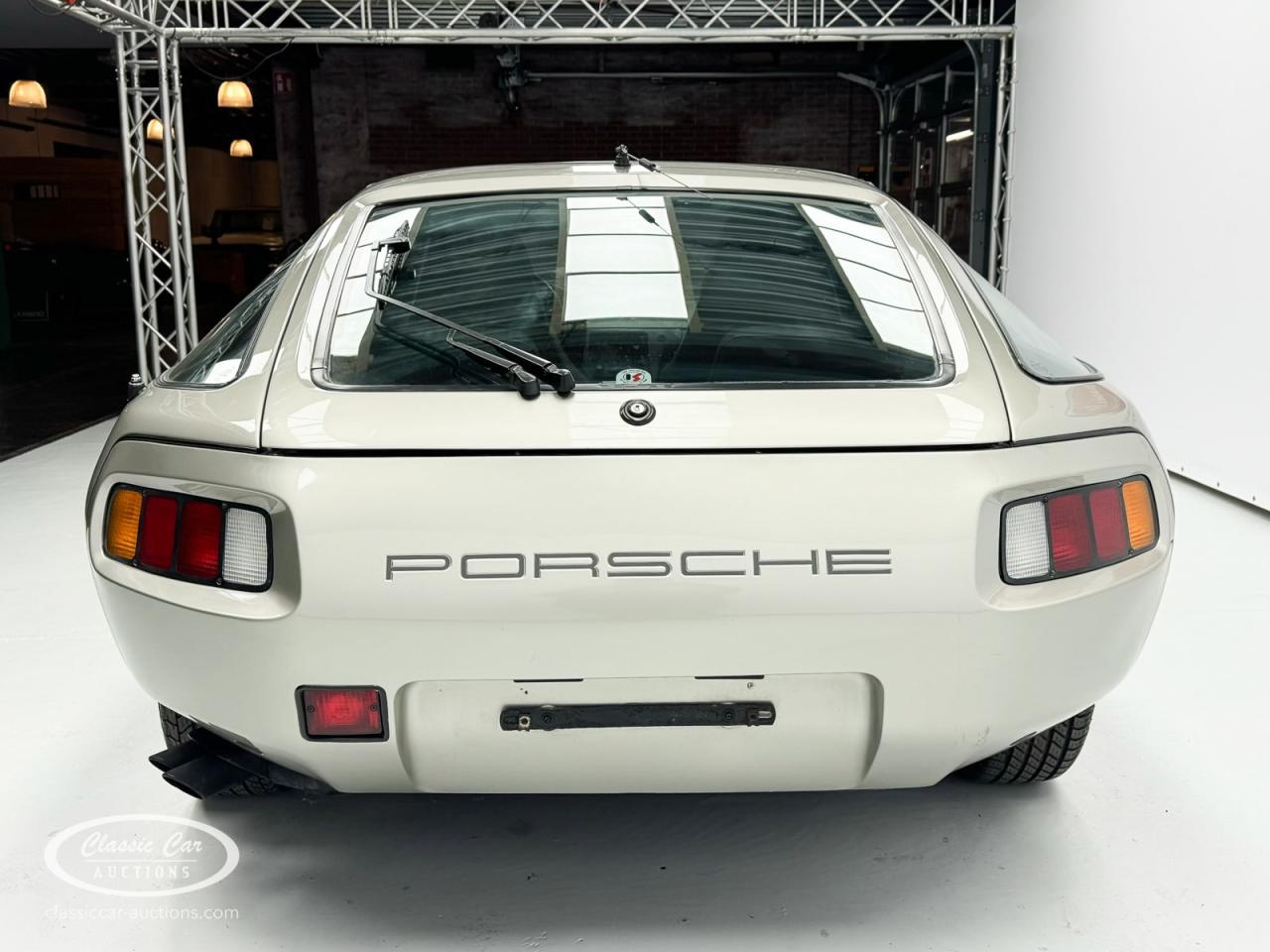 1982 Porsche 928
