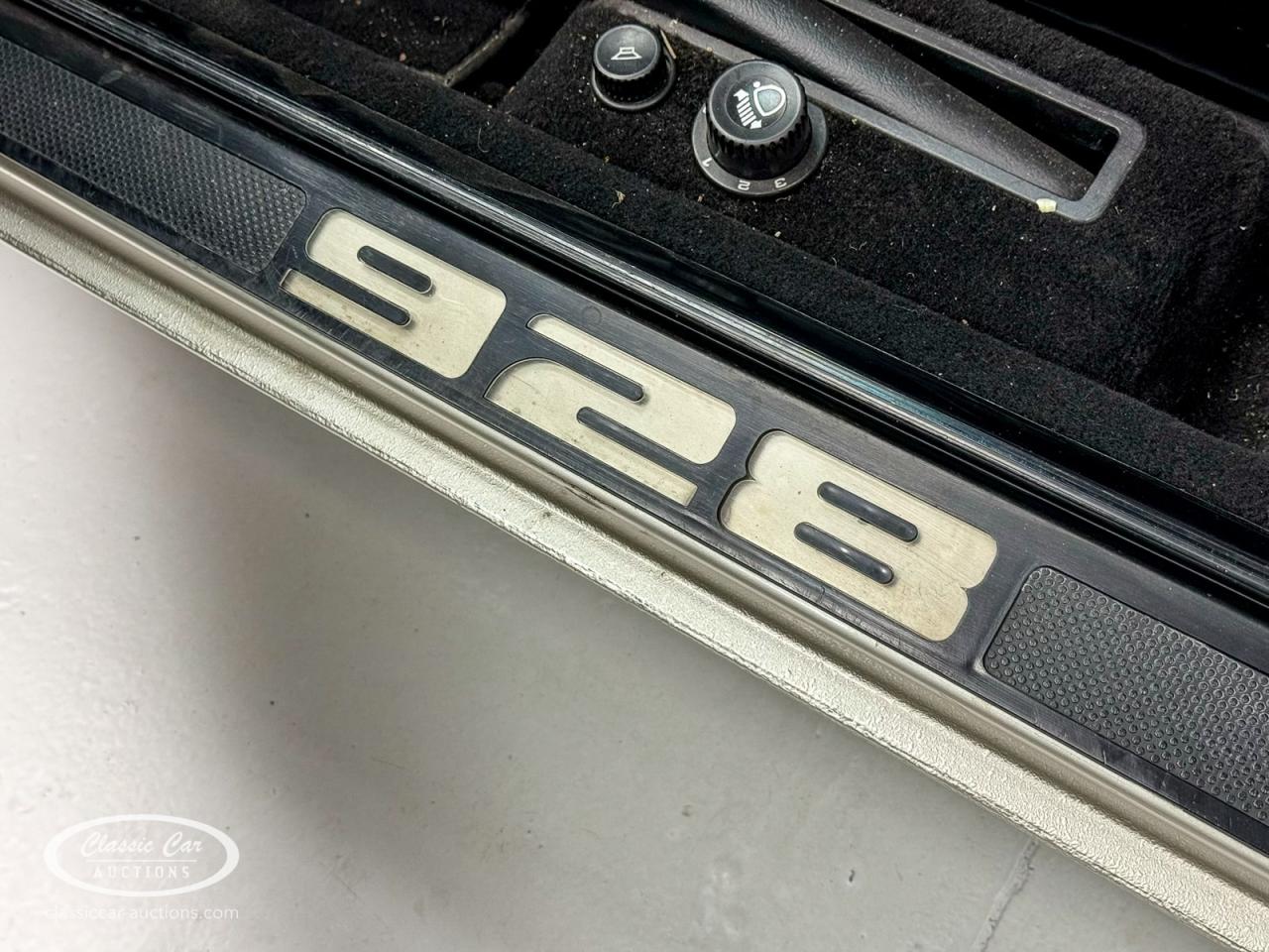 1982 Porsche 928