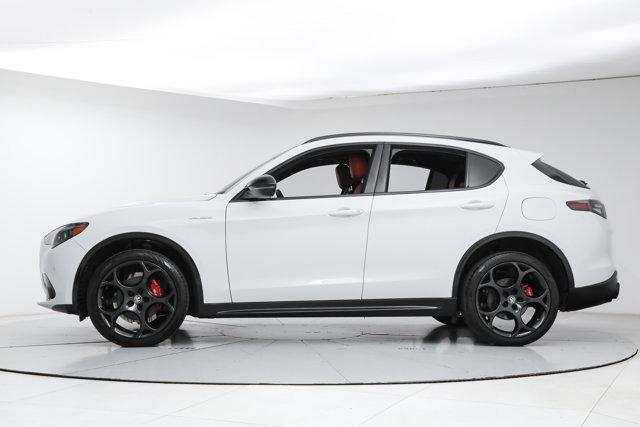 2024 Alfa Romeo Stelvio