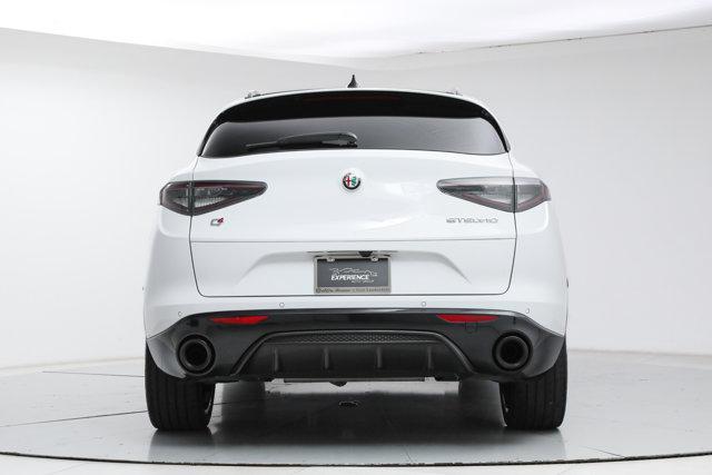 2024 Alfa Romeo Stelvio