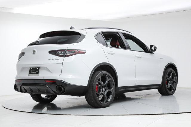 2024 Alfa Romeo Stelvio