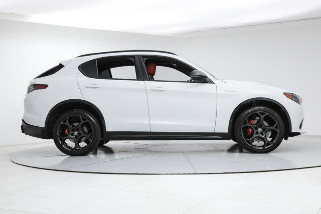 2024 Alfa Romeo Stelvio