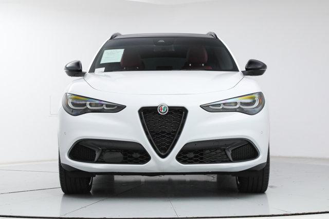 2024 Alfa Romeo Stelvio