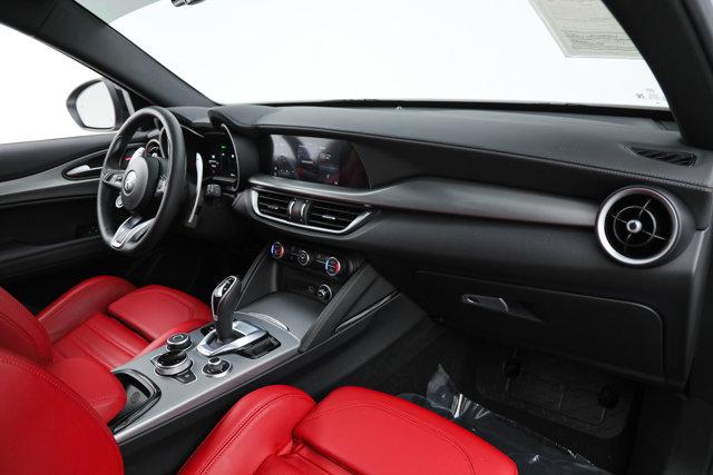 2024 Alfa Romeo Stelvio