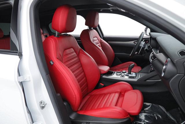 2024 Alfa Romeo Stelvio