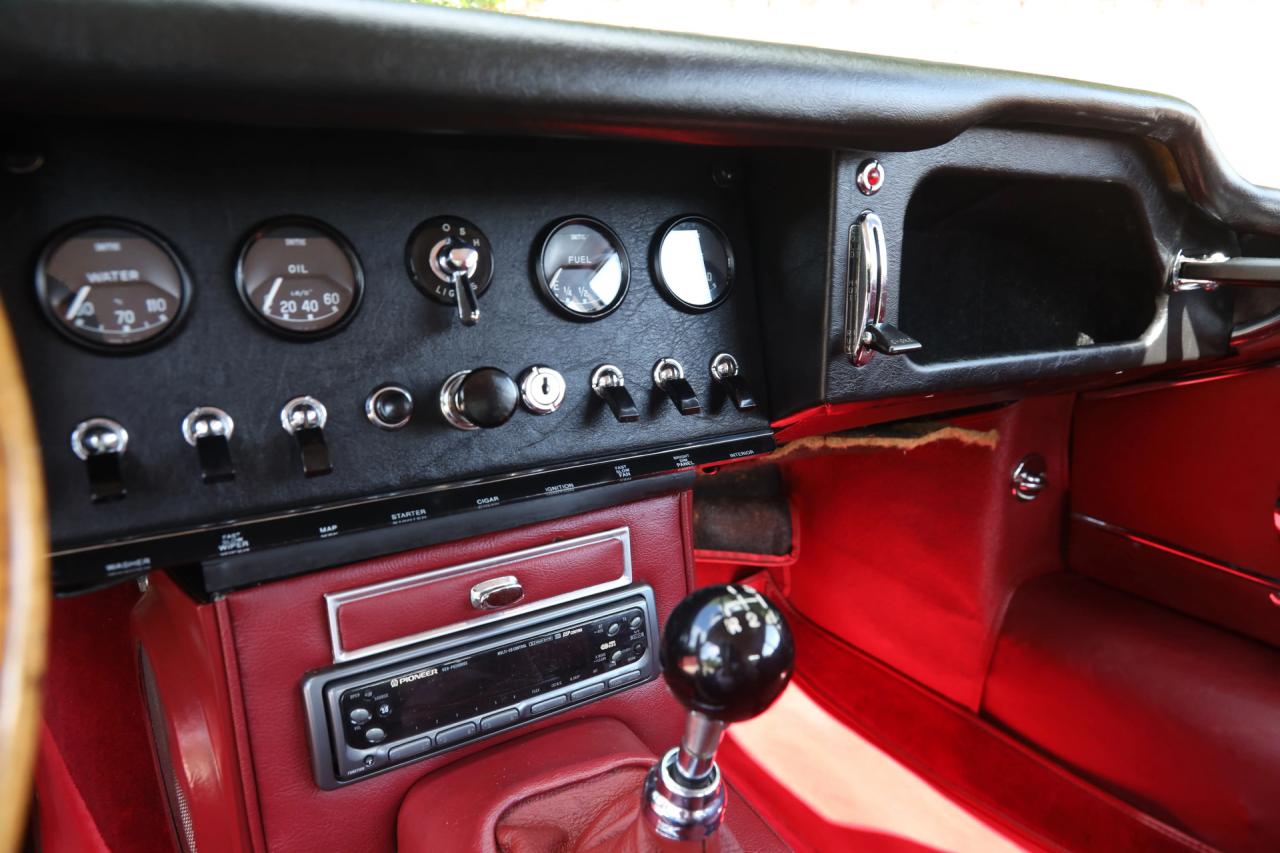 1964 Jaguar E-Type 4.2 Litre Series 1 Coupe &ldquo;It&rsquo;s the color combination&rdquo;