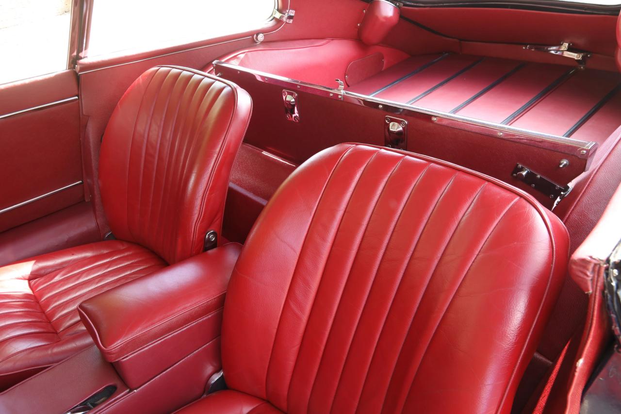 1964 Jaguar E-Type 4.2 Litre Series 1 Coupe &ldquo;It&rsquo;s the color combination&rdquo;