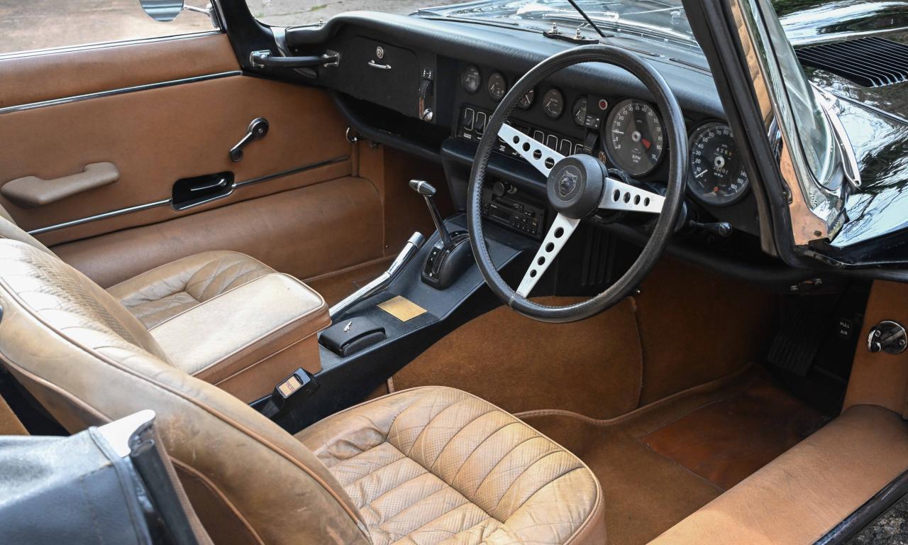 1974 Jaguar E-Type Series III (Commemorative Edition)