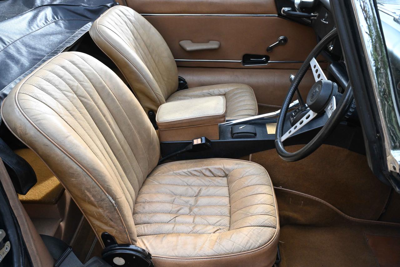 1974 Jaguar E-Type Series III (Commemorative Edition)