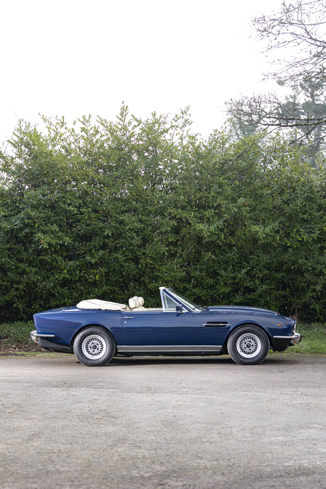 1980 Aston Martin V8 Volante
