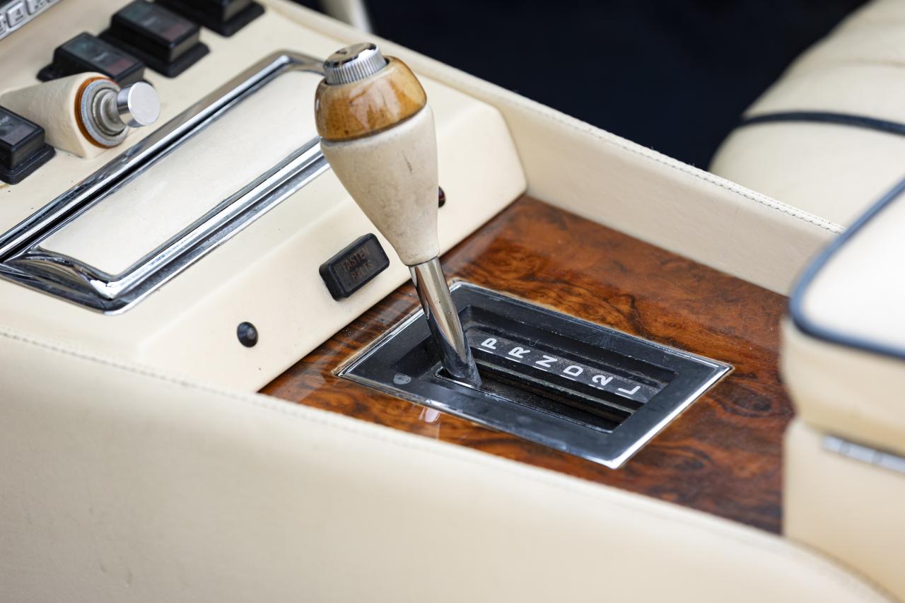 1980 Aston Martin V8 Volante