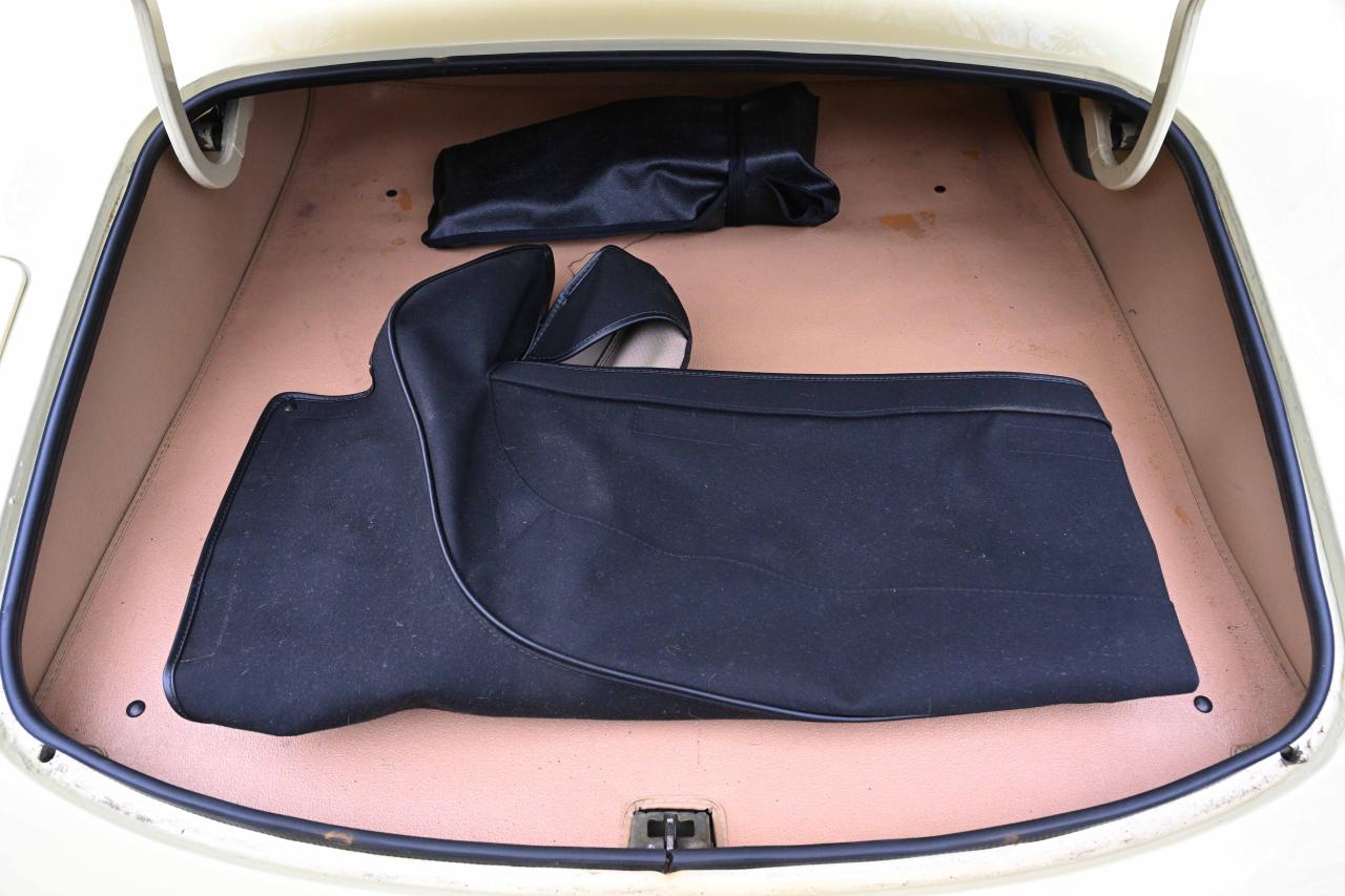 1973 Jaguar E-Type Series III Roadster