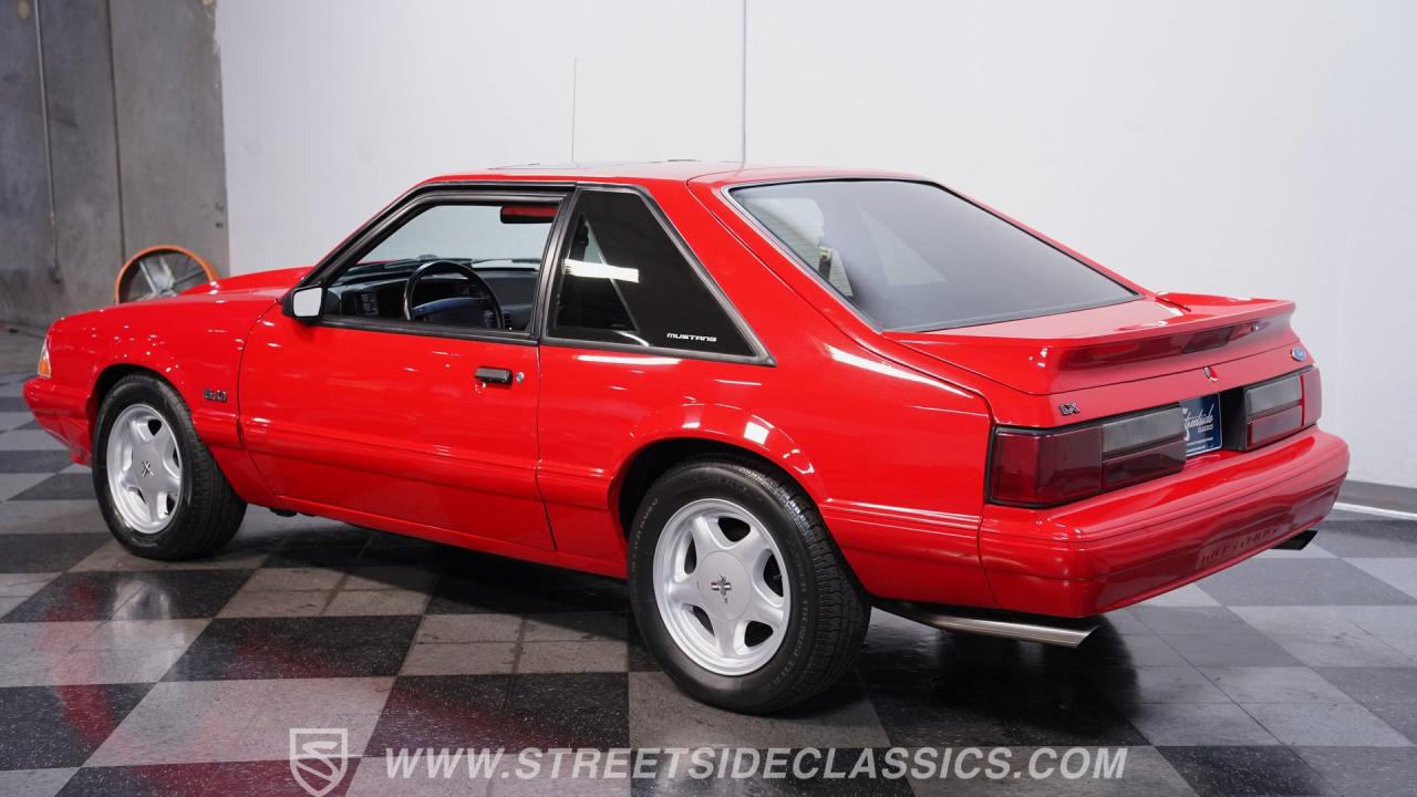 1993 Ford MUSTANG LX