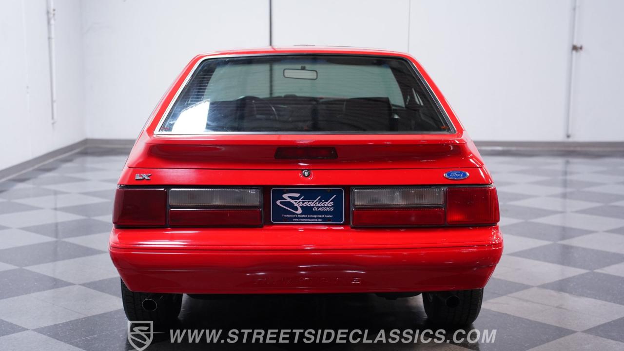 1993 Ford MUSTANG LX