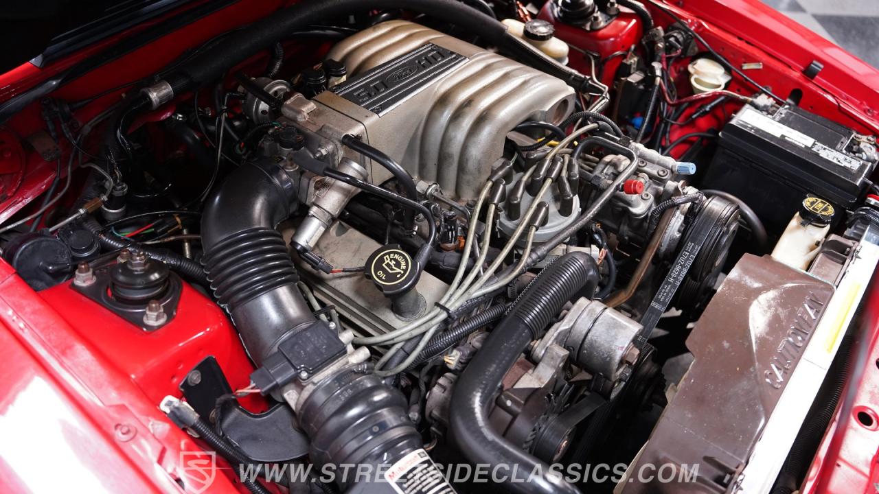 1993 Ford MUSTANG LX
