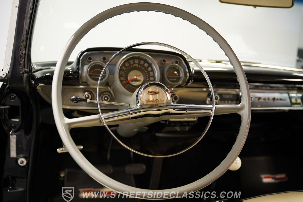 1957 Chevrolet Bel Air 2 Door Hardtop