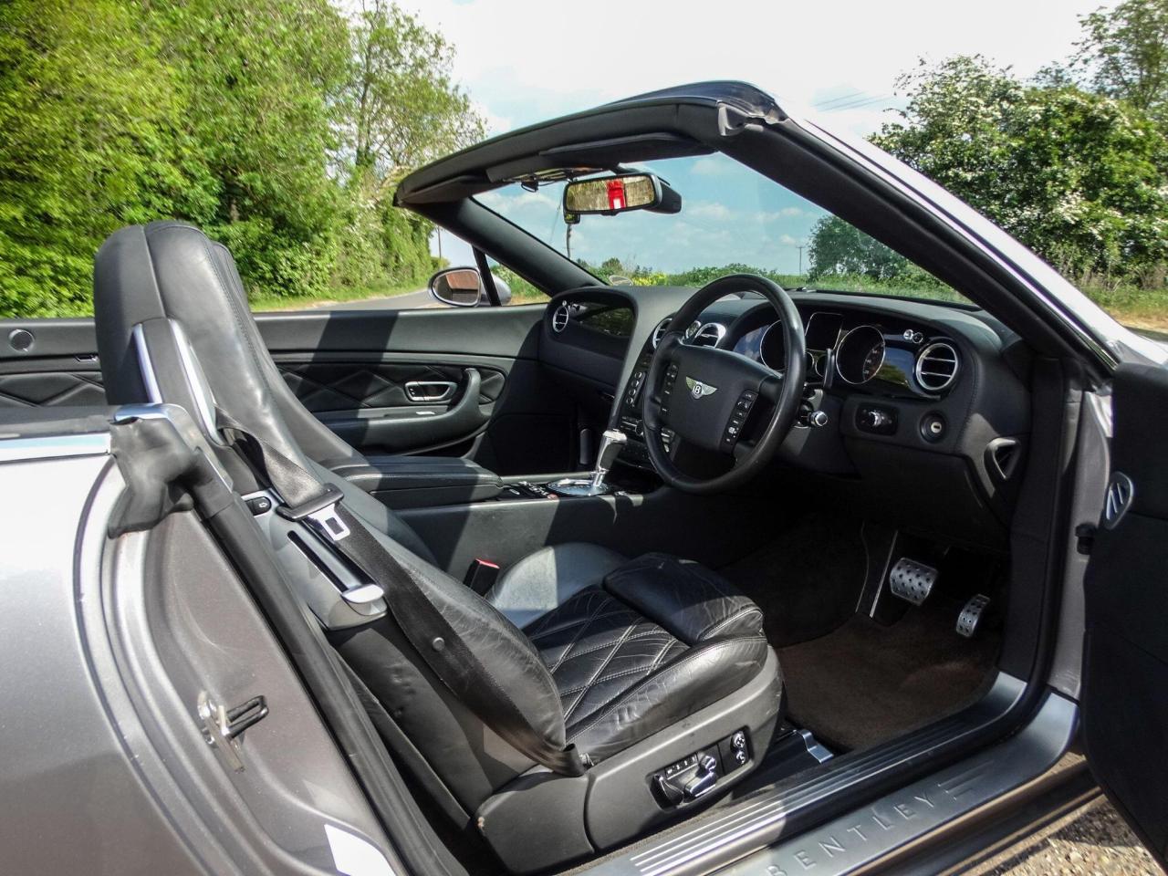 2008 Bentley 6.0 W12 GTC Auto 4WD Euro 4 2dr