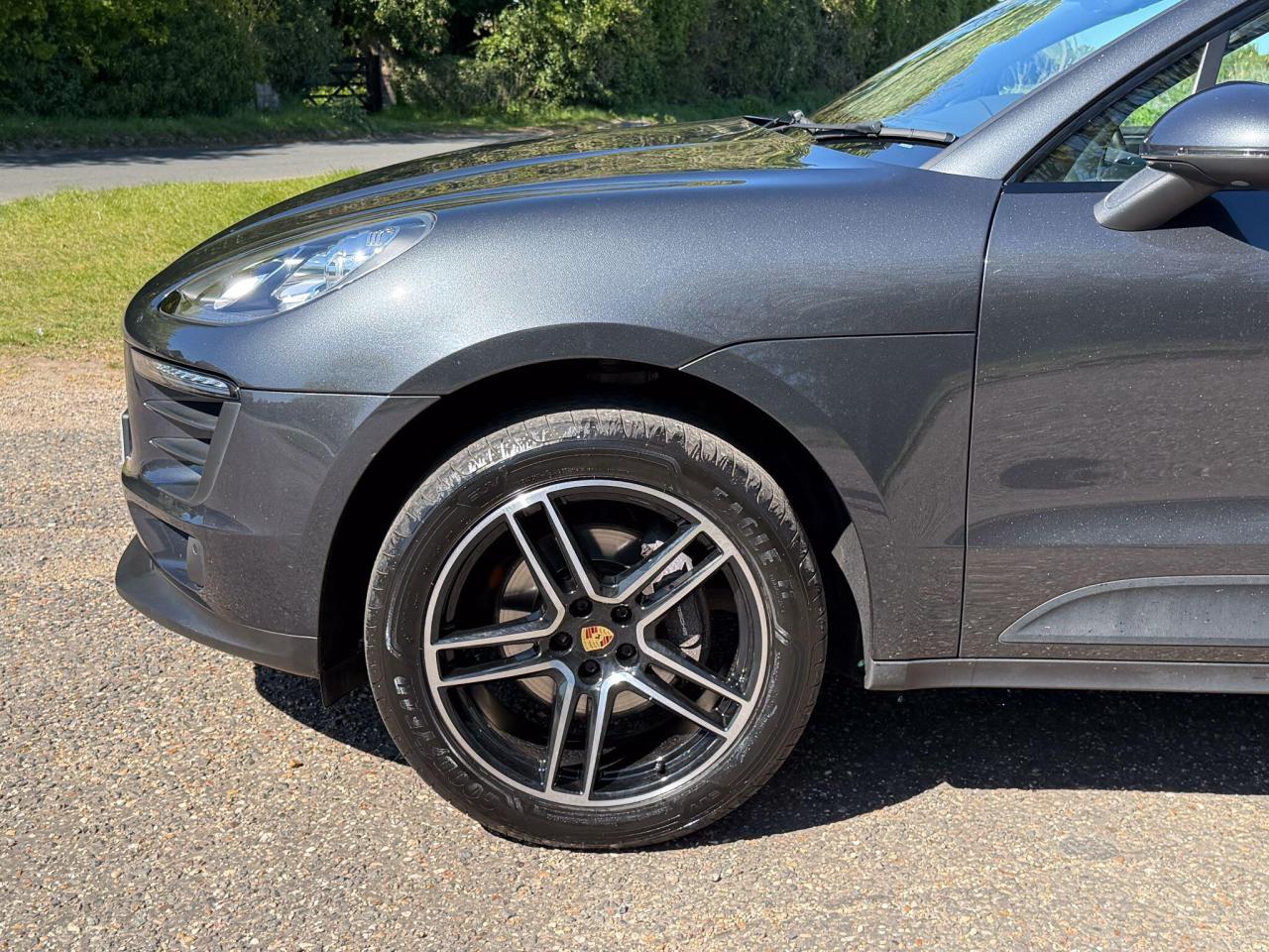 2017 Porsche 2.0T PDK 4WD Euro 6 (s/s) 5dr
