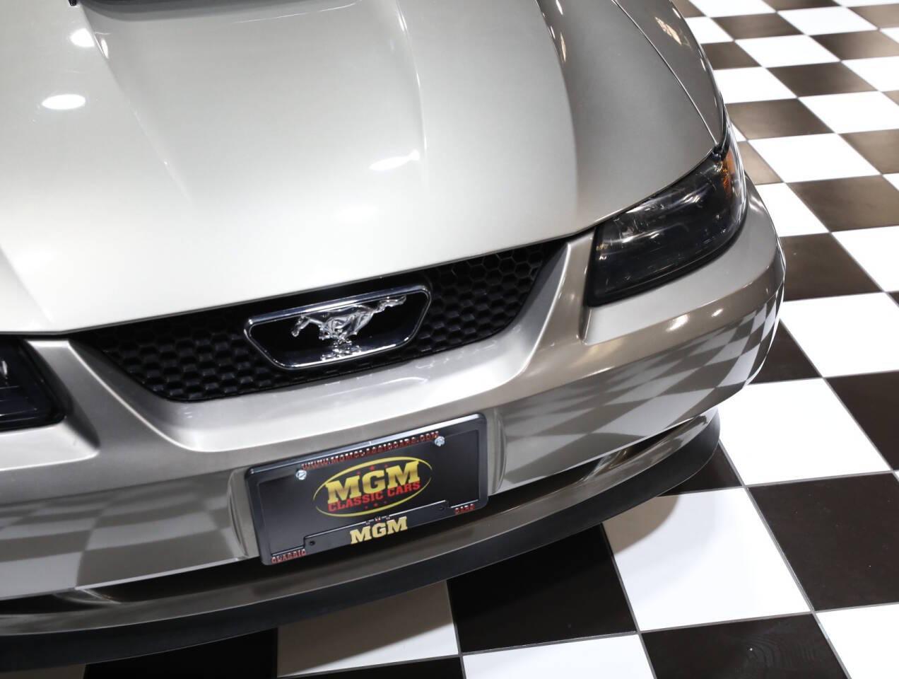 2002 Ford Mustang