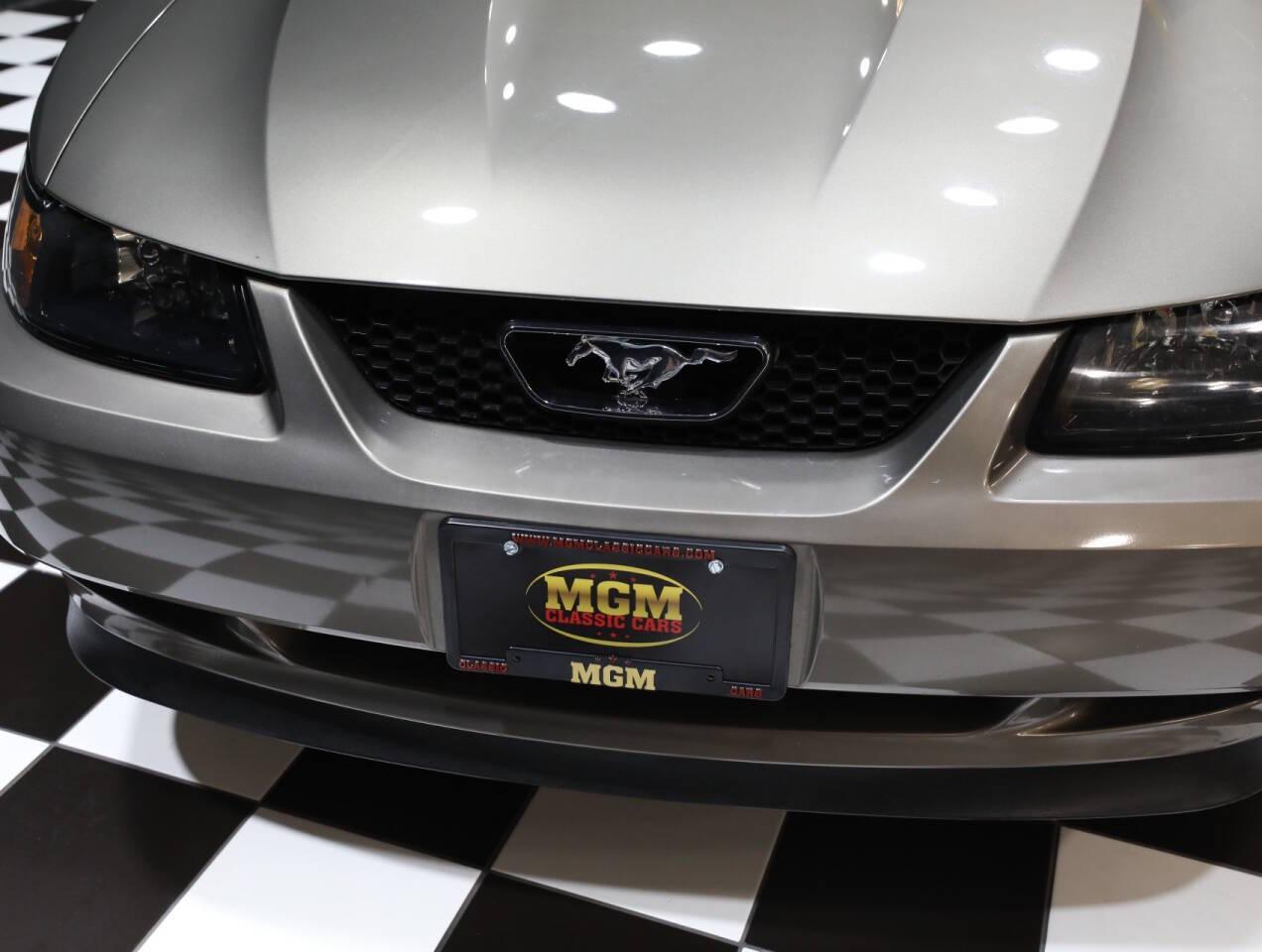 2002 Ford Mustang