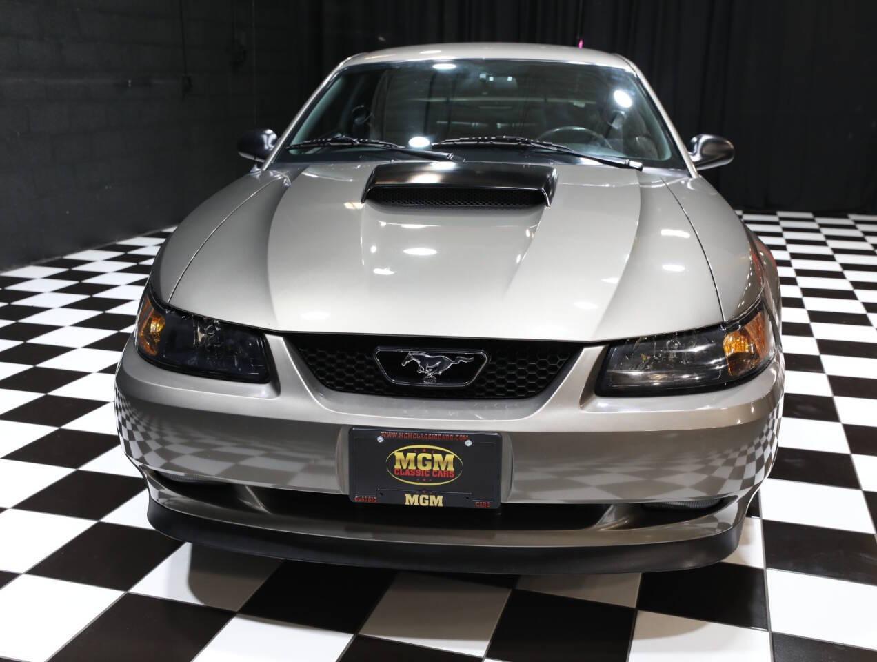 2002 Ford Mustang