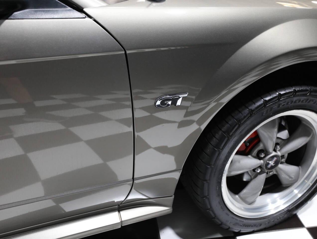 2002 Ford Mustang