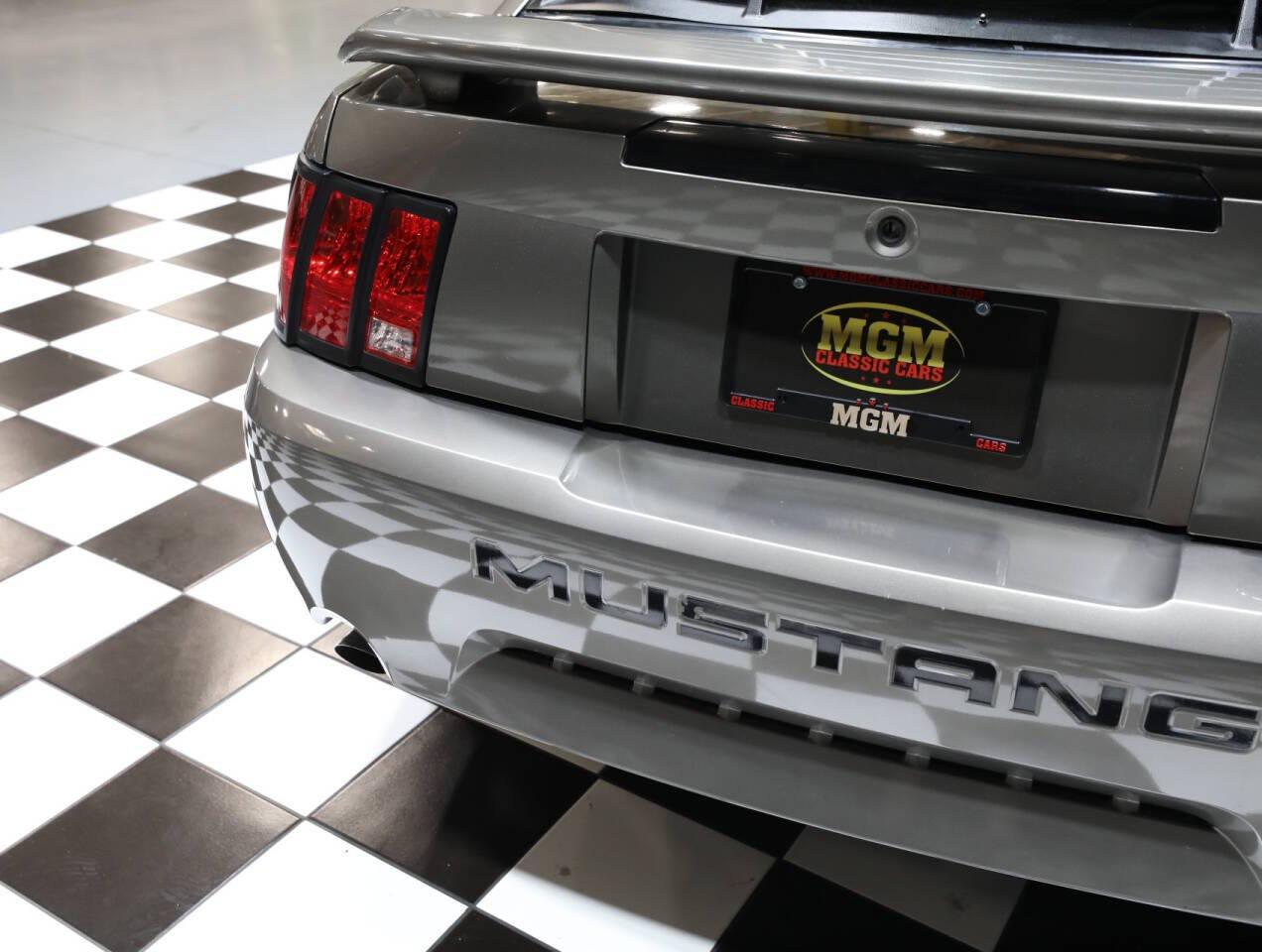 2002 Ford Mustang