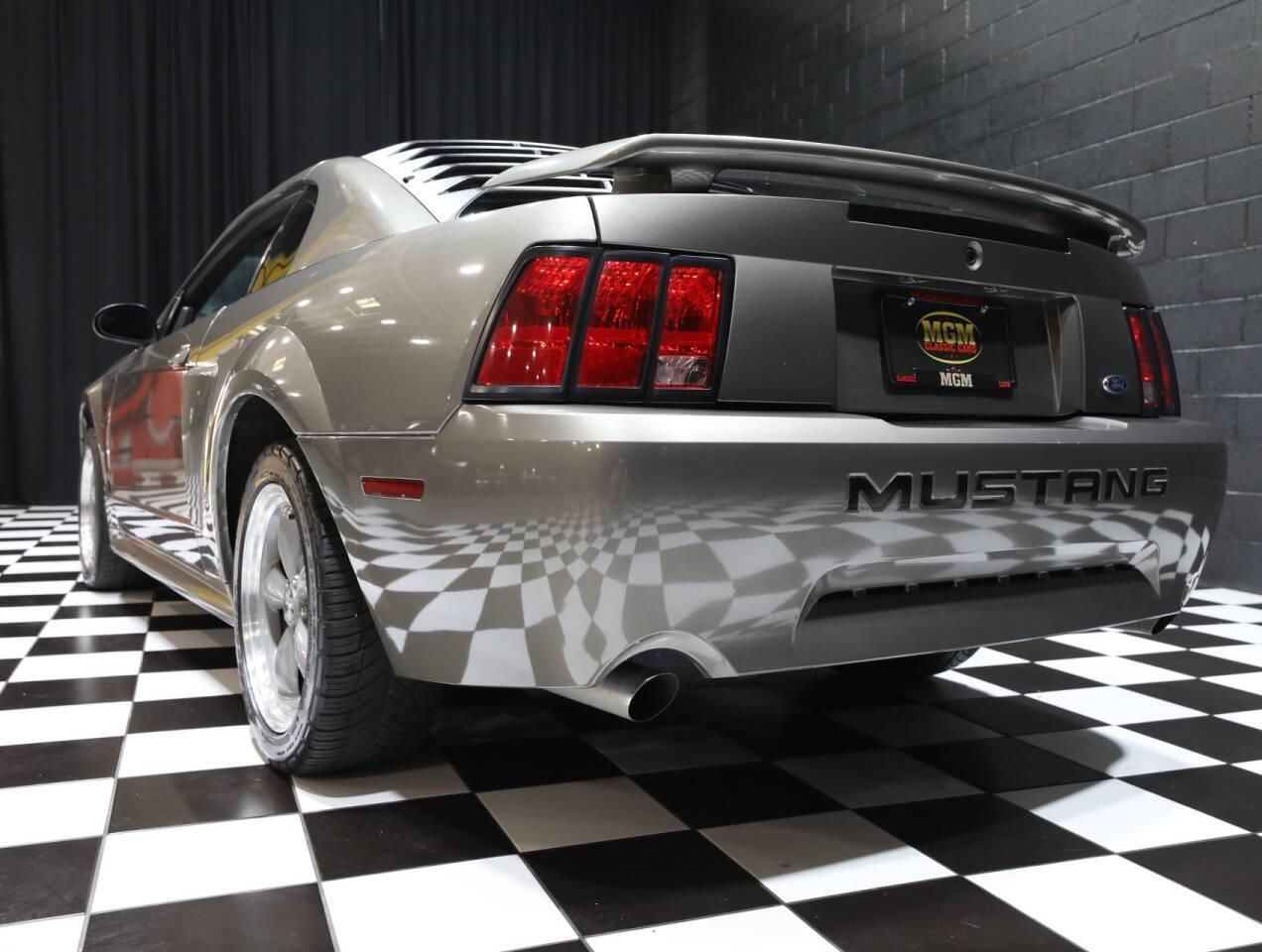2002 Ford Mustang