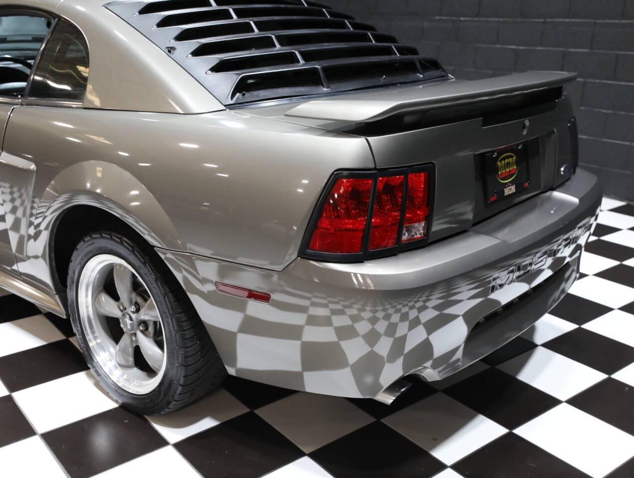 2002 Ford Mustang
