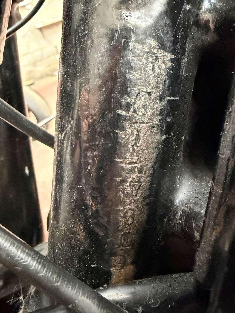 1952 VINCENT SERIES C BLACK SHADOW