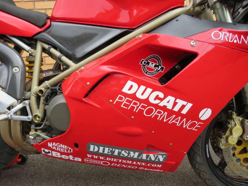 2000 Ducati 916 CARL FOGARTY REPLICA