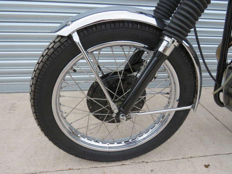 1959 BSA DBD34 GOLD STAR