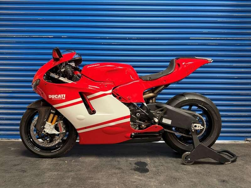 2008 Ducati DESMOSEDICI RR