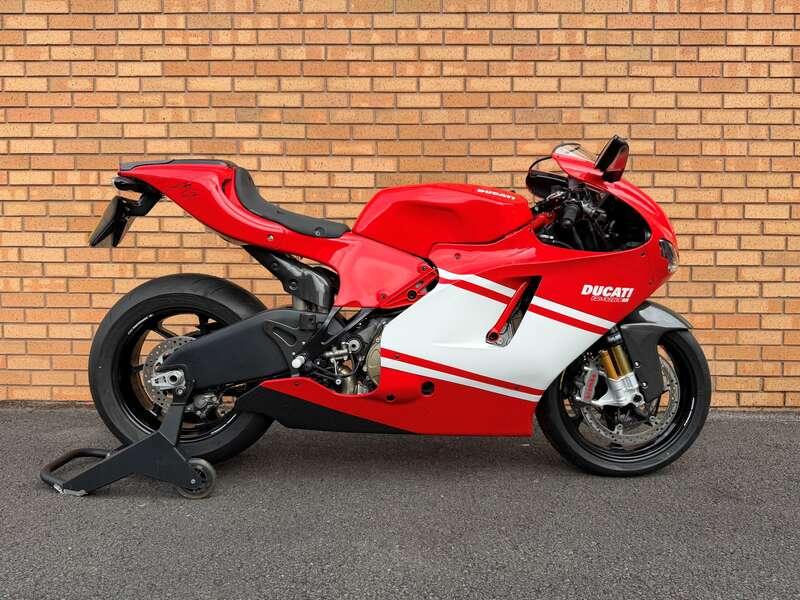 2008 Ducati DESMOSEDICI RR