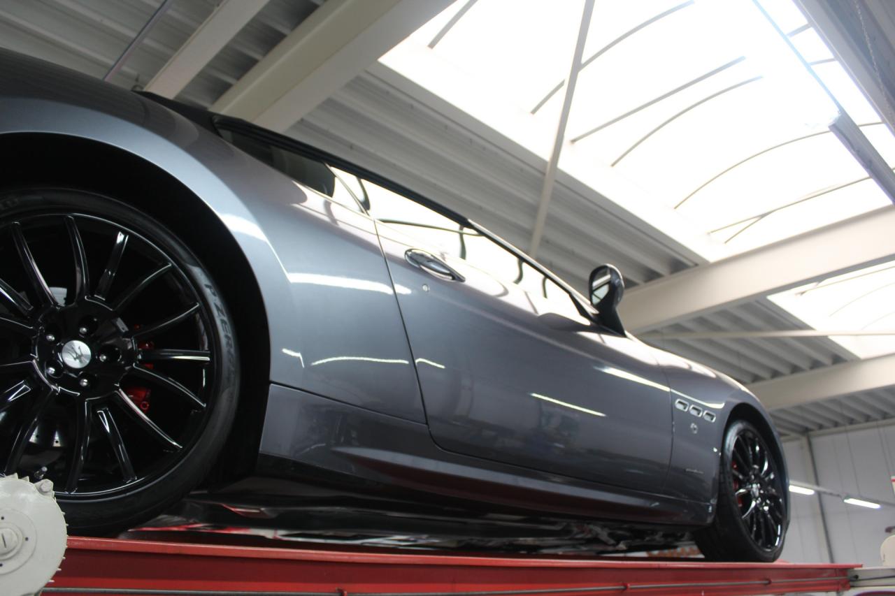 2015 Maserati GranCabrio 4.7 &ldquo;Comfort Package&rdquo; Only 28.000 KM