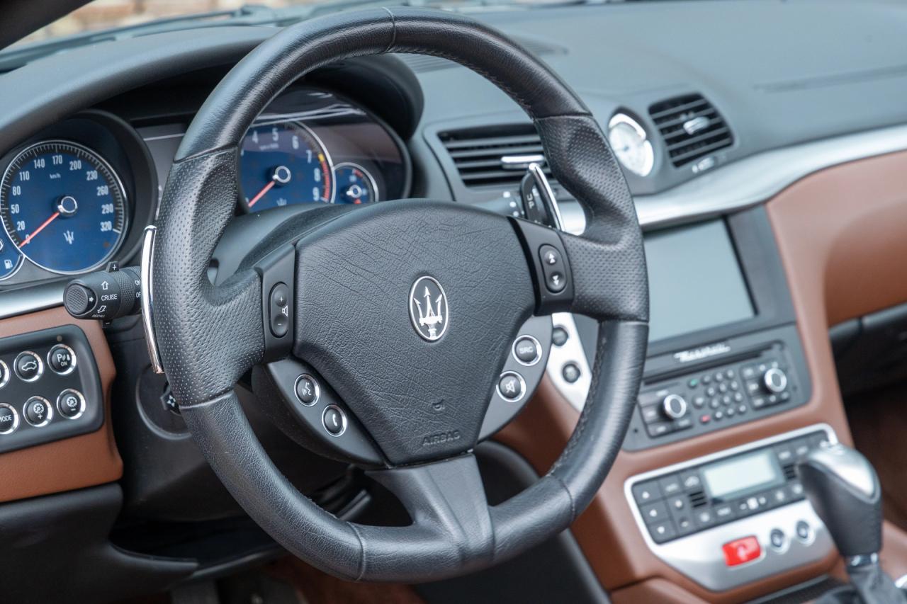 2015 Maserati GranCabrio 4.7 &ldquo;Comfort Package&rdquo; Only 28.000 KM