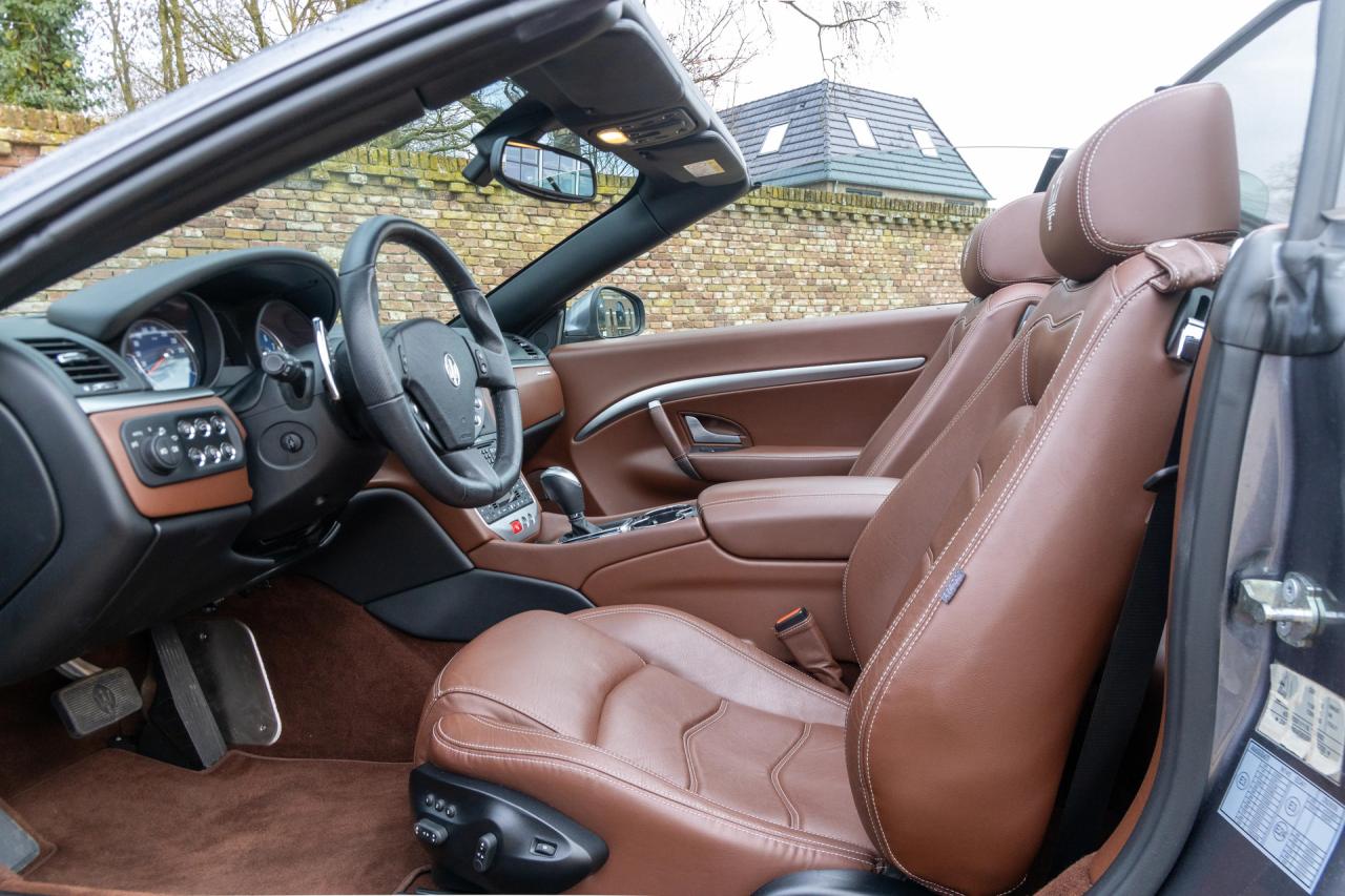 2015 Maserati GranCabrio 4.7 &ldquo;Comfort Package&rdquo; Only 28.000 KM