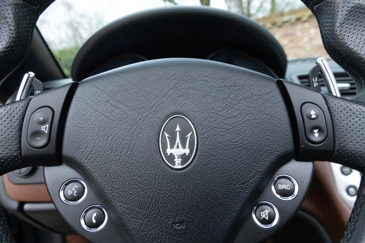 2015 Maserati GranCabrio 4.7 &ldquo;Comfort Package&rdquo; Only 28.000 KM