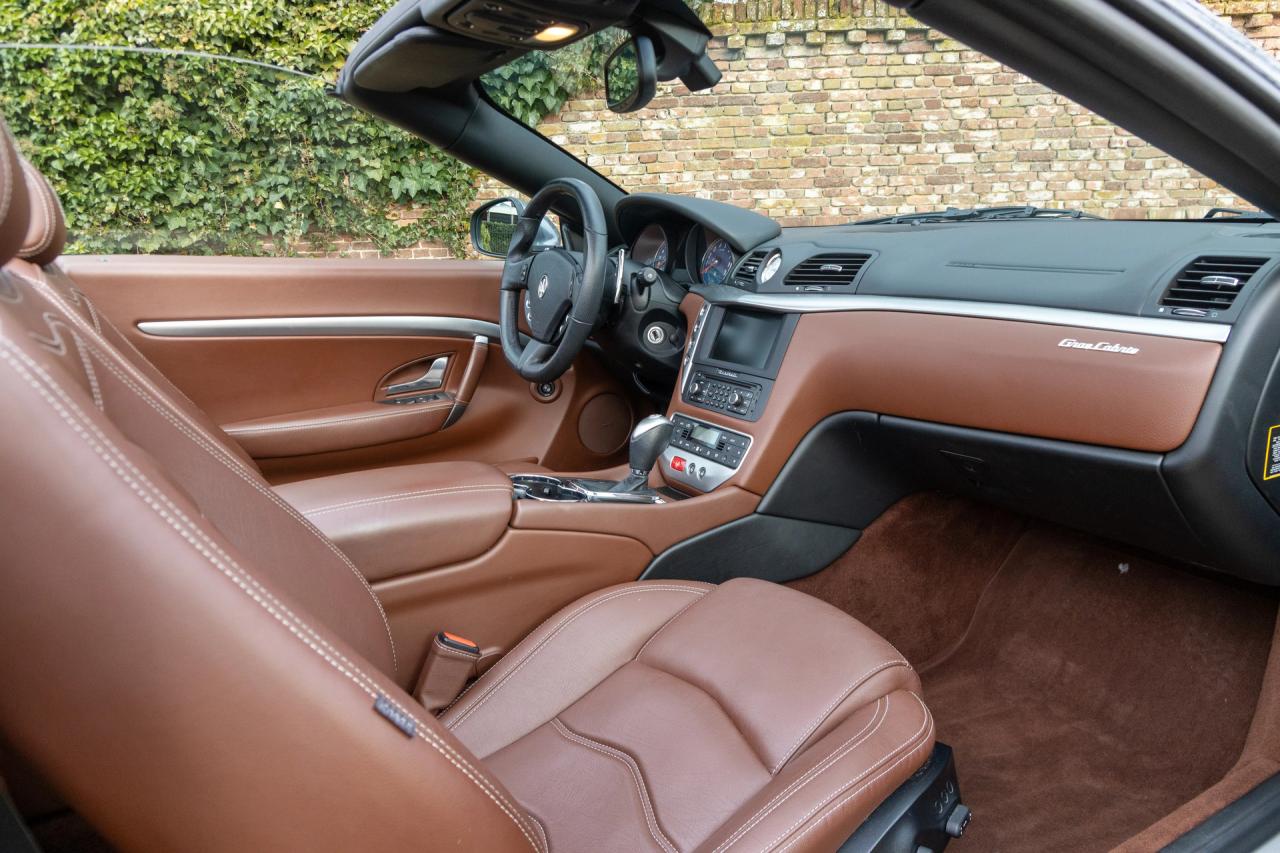 2015 Maserati GranCabrio 4.7 &ldquo;Comfort Package&rdquo; Only 28.000 KM