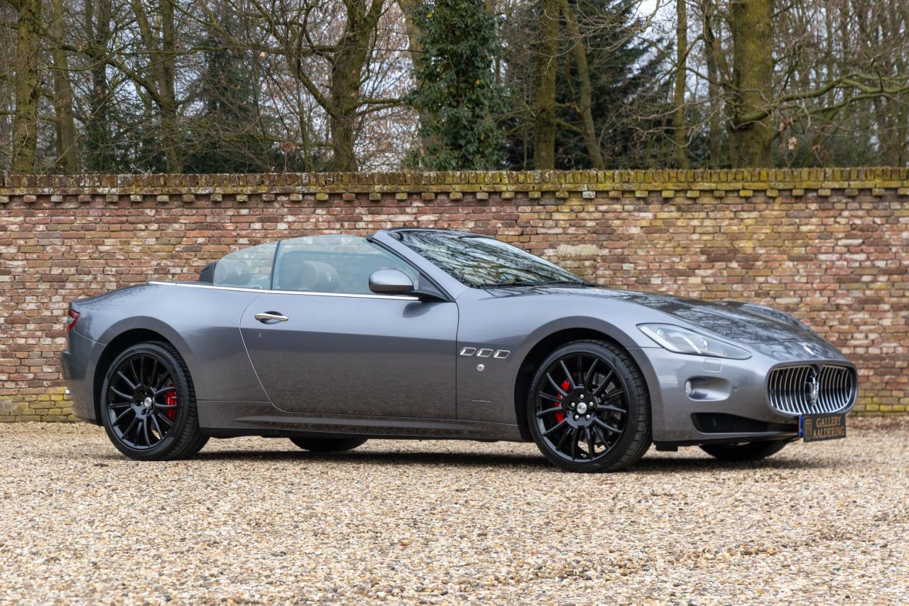2015 Maserati GranCabrio 4.7 &ldquo;Comfort Package&rdquo; Only 28.000 KM