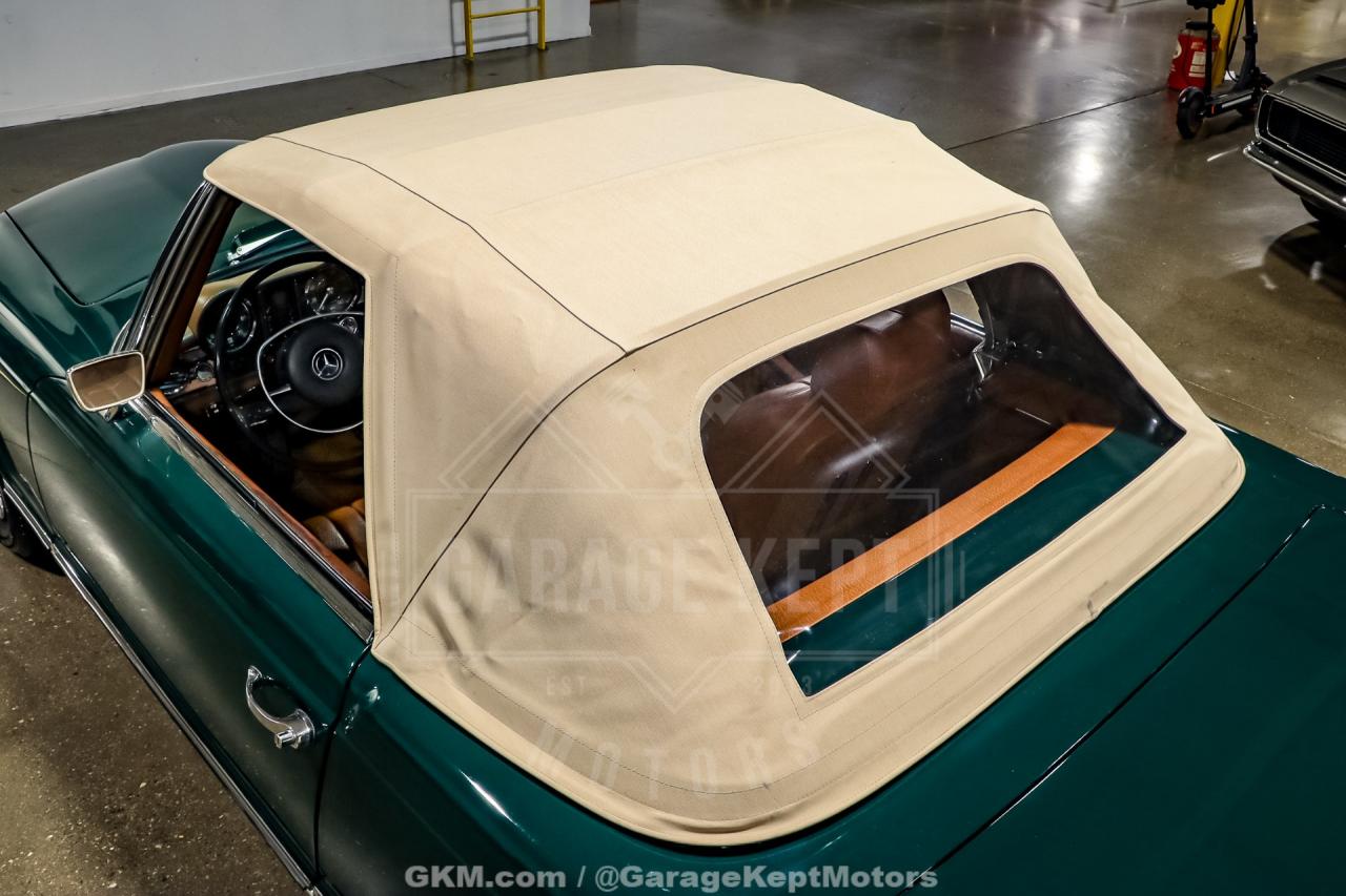 1970 Mercedes - Benz 280SL