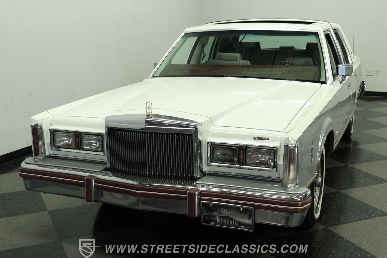 1984 Lincoln Town Car Cartier