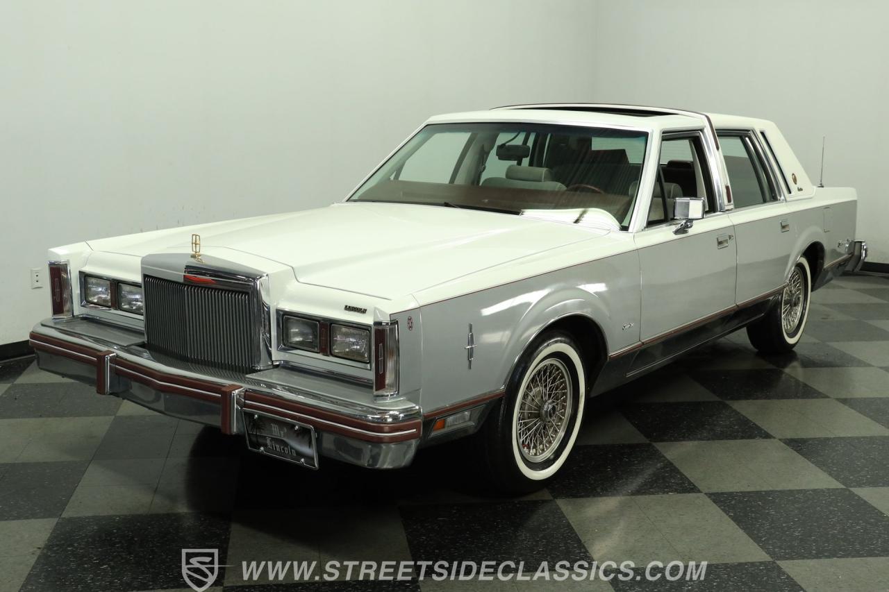 1984 Lincoln Town Car Cartier
