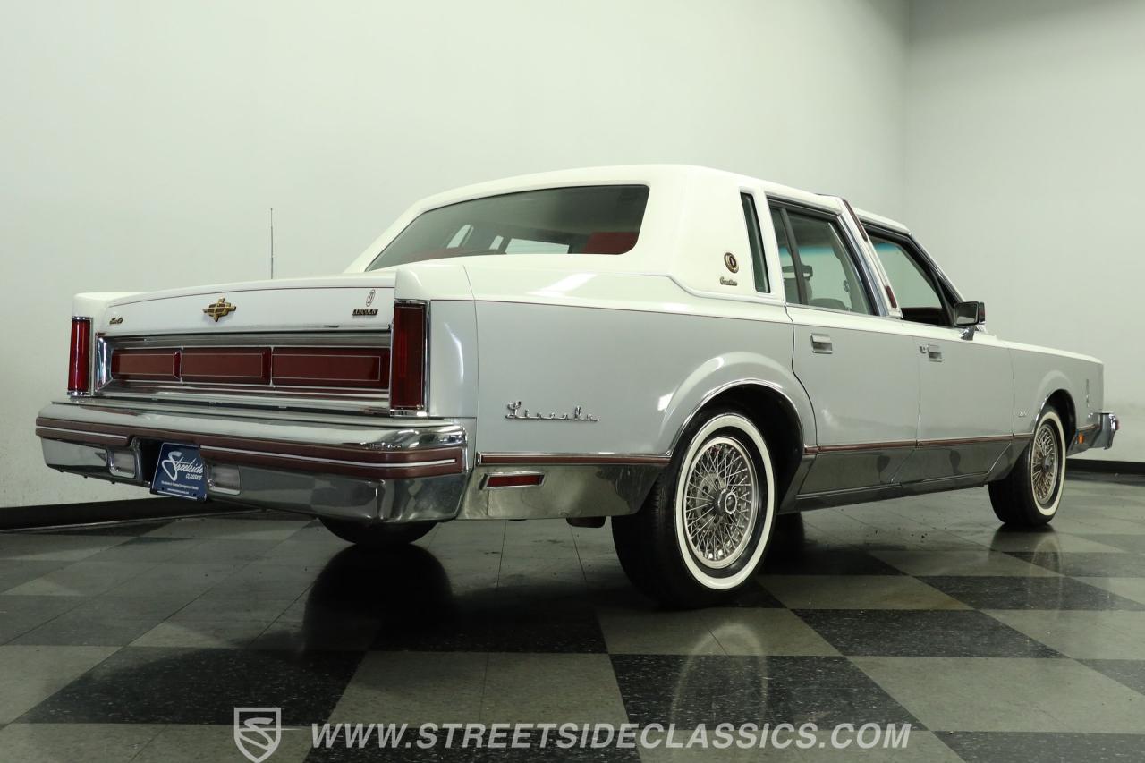 1984 Lincoln Town Car Cartier