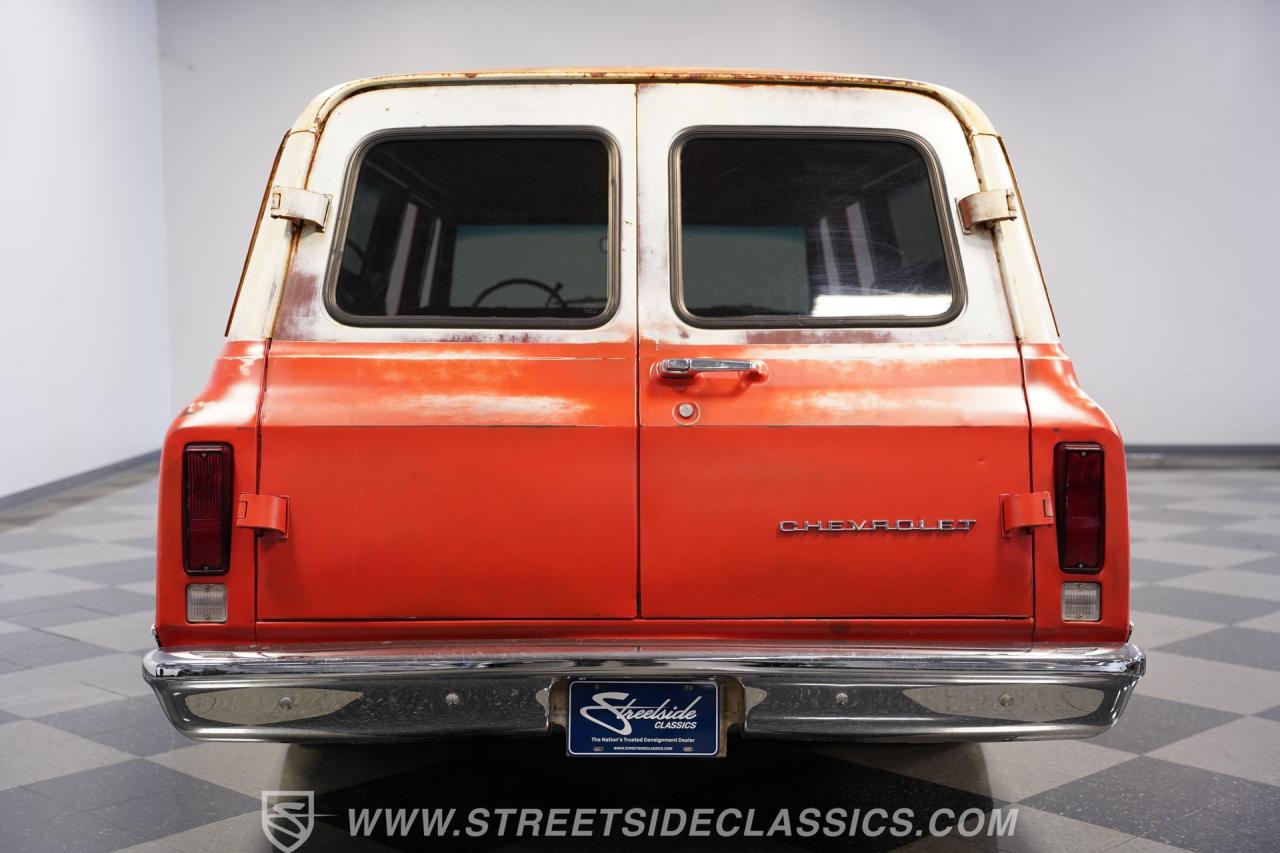 1972 Chevrolet Suburban Patina Restomod